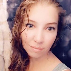 Meet your Posher, Candace